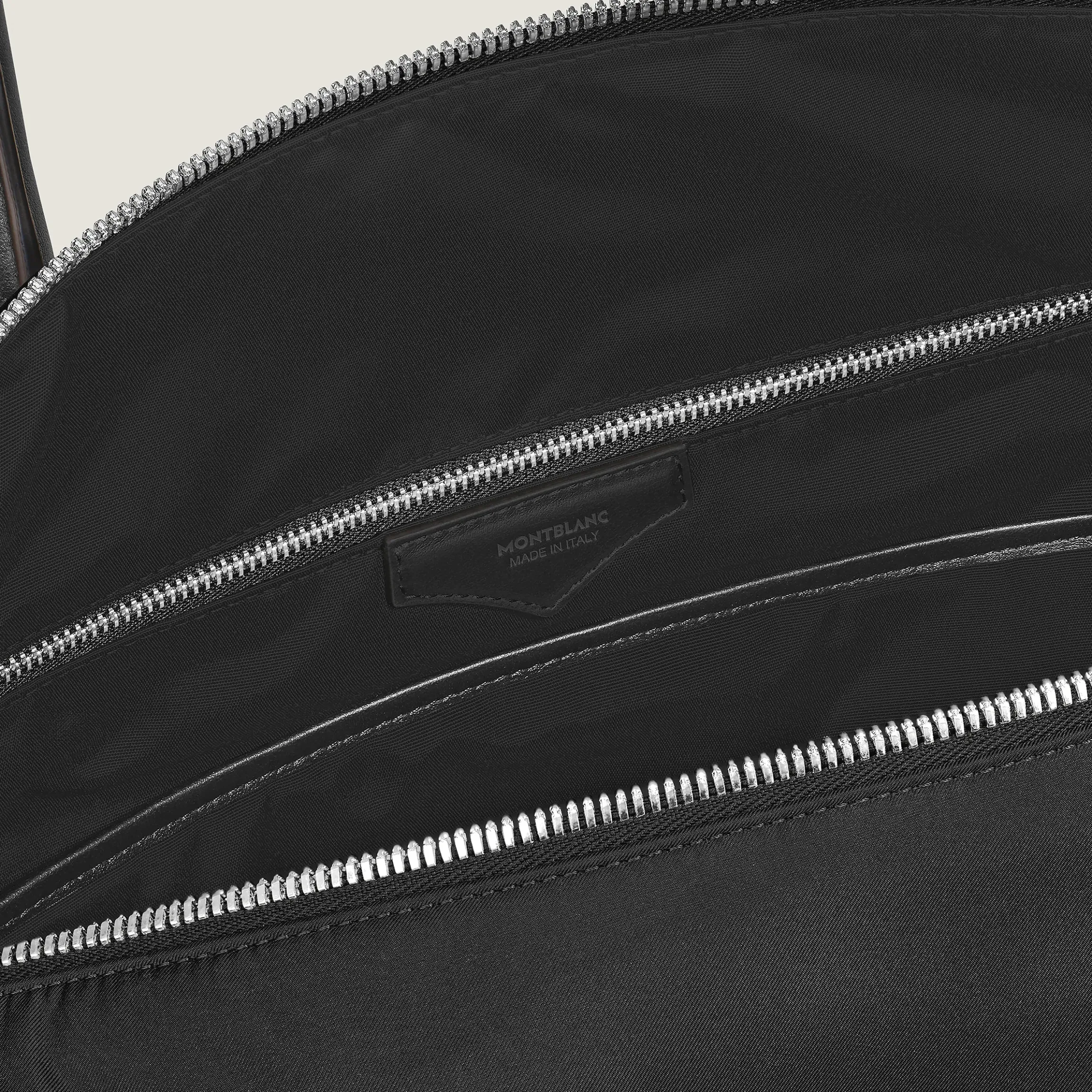 Borsa Weekender 43 Montblanc Panorama