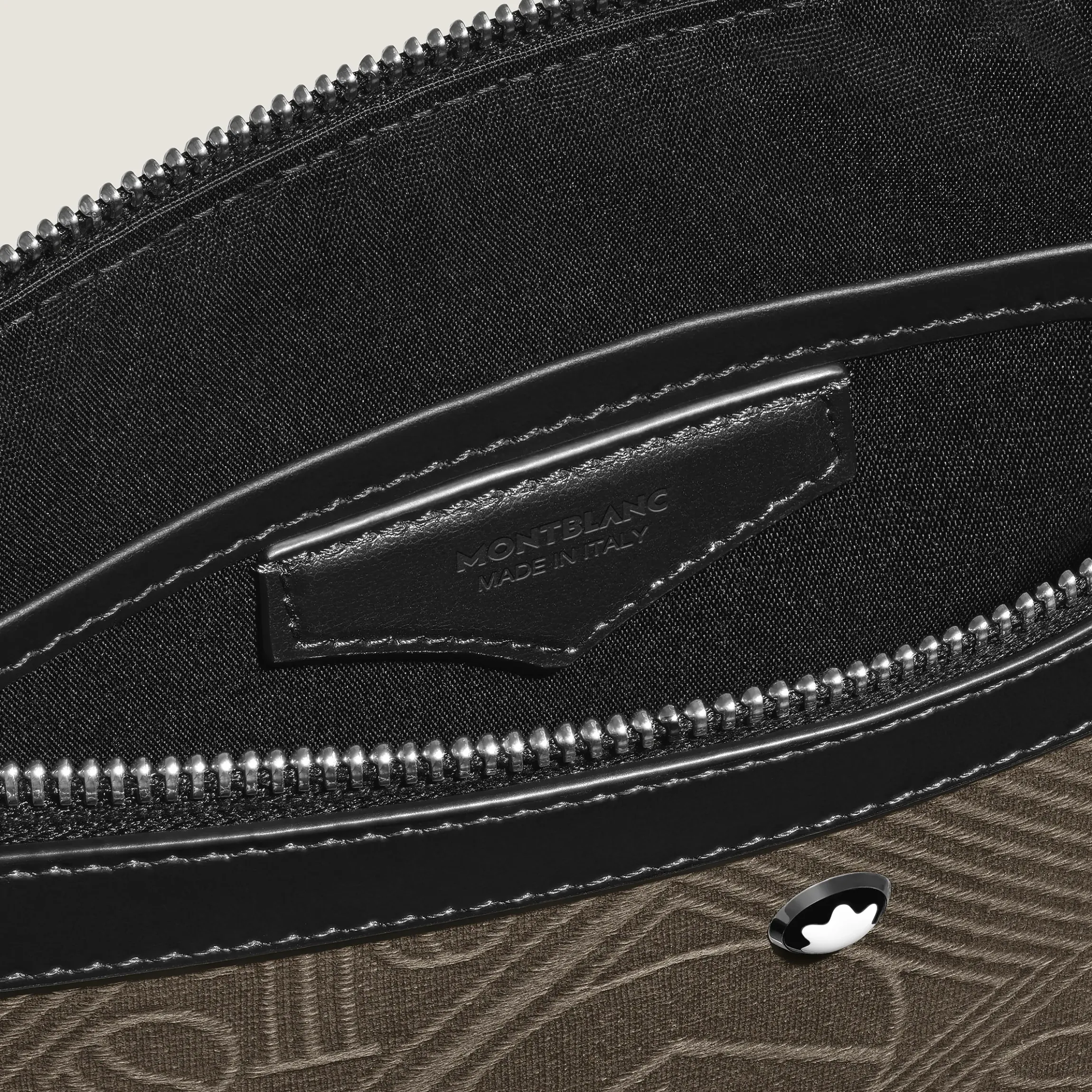Pouch in Tessuto Jacquard 4810