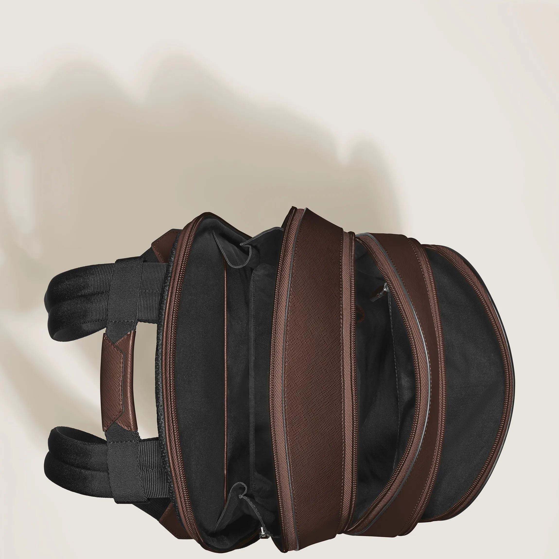 Zaino Modello Medio con 3 Compartimenti in Pelle Sartorial